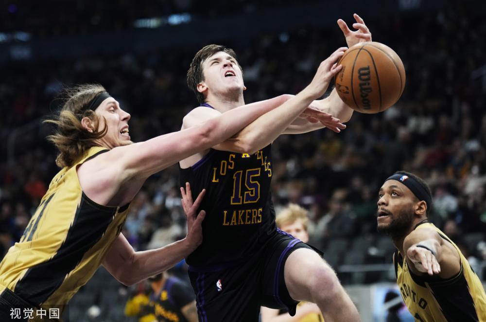 肘部不慎撞 肘部不慎撞