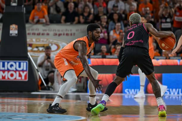 中国足球究 中国足球究