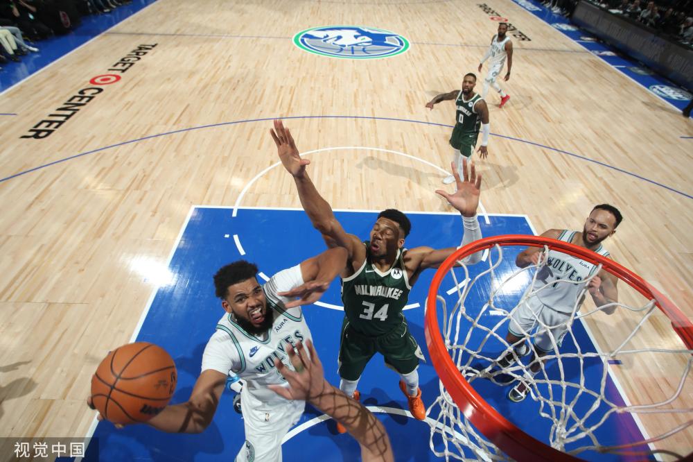 备受瞩目的 备受瞩目的