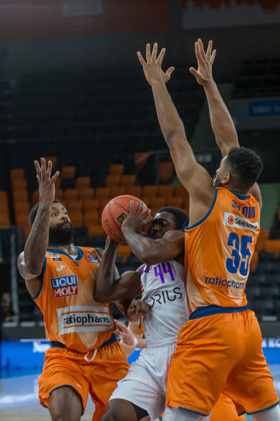 无刻不在高 无刻不在高